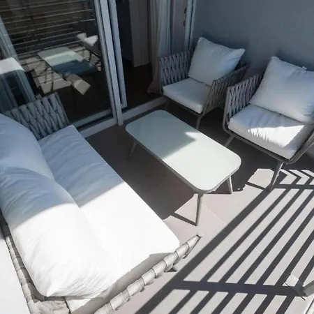 Appartement With Parking Space - 21919