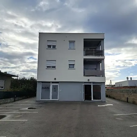 Apartment With A Parking Space - 21919 *